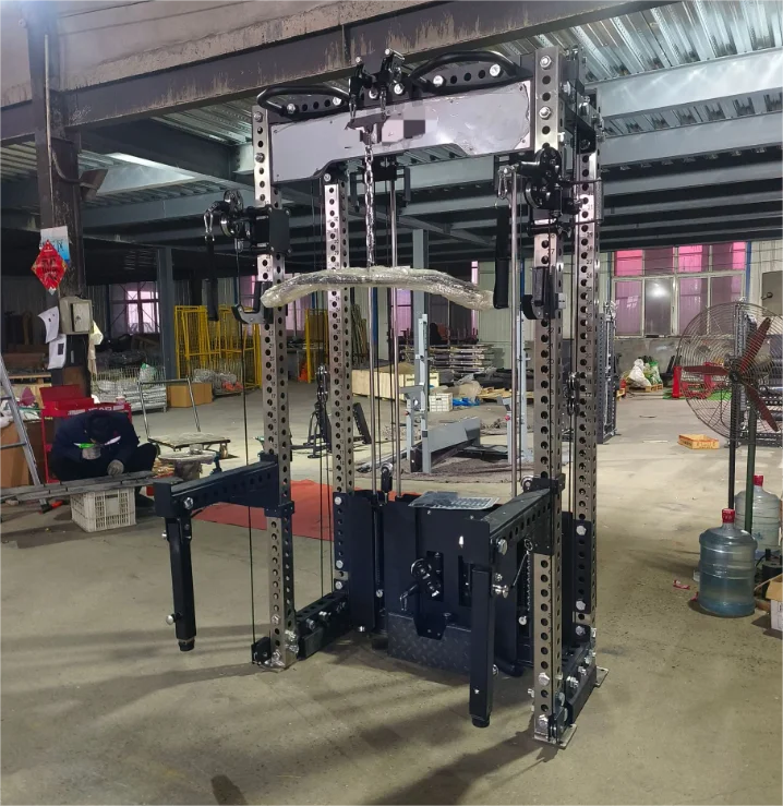 Home Gym Multi Station - Stojaki do przysiadów z 4 słupkami