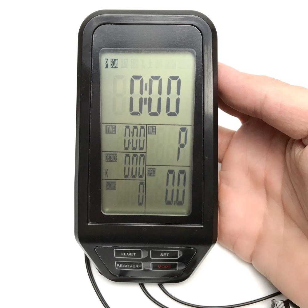 Home Gym Hyrox - Czarny ekran komputera rowerowego stacjonarnego, wyświetlający