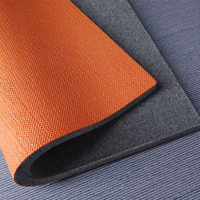 Dywan wygłuszający, pochłaniaj – Home Gym On Carpet recenzja i cena